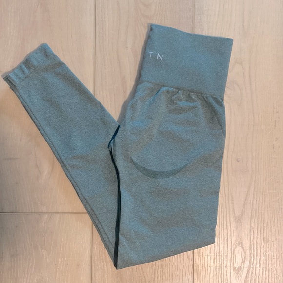 NVGTN- Forest Green Contour Seamless- Size Small - Picture 2 of 5